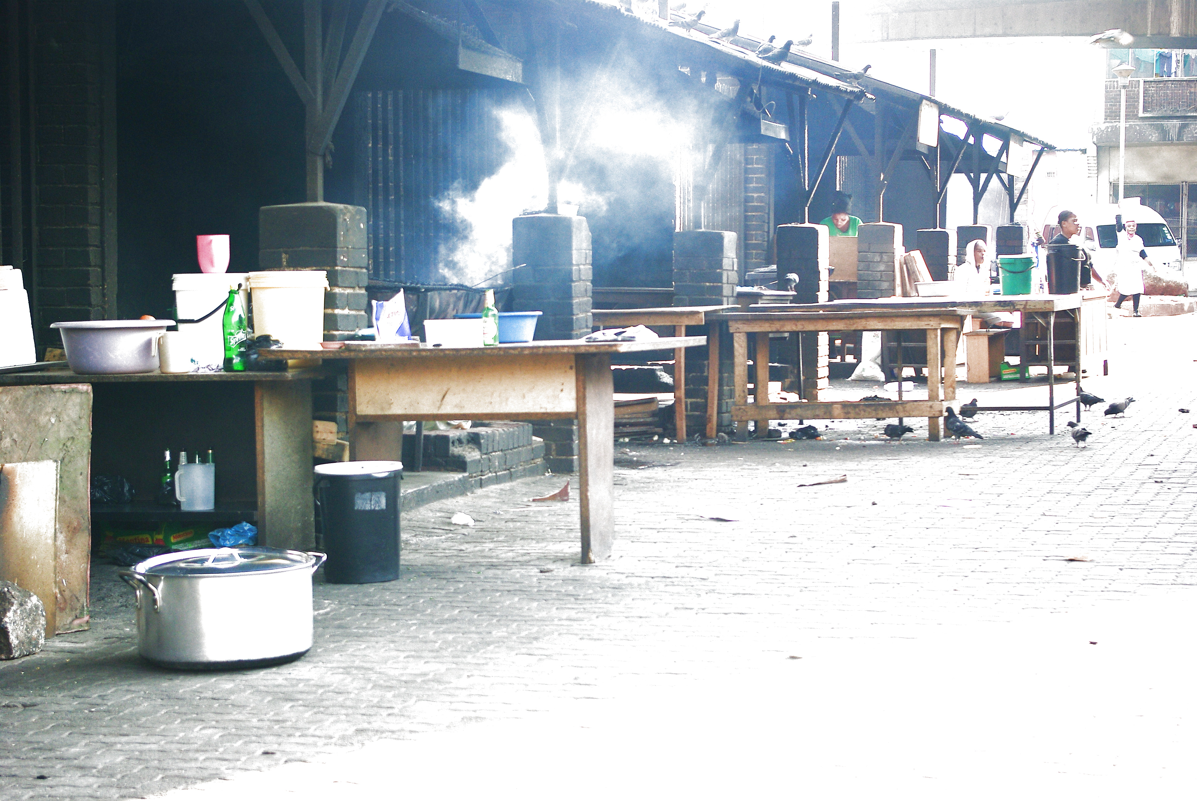 convert -modulate 300 IMGP8582.JPG IMGP8582_modulate_300.JPG