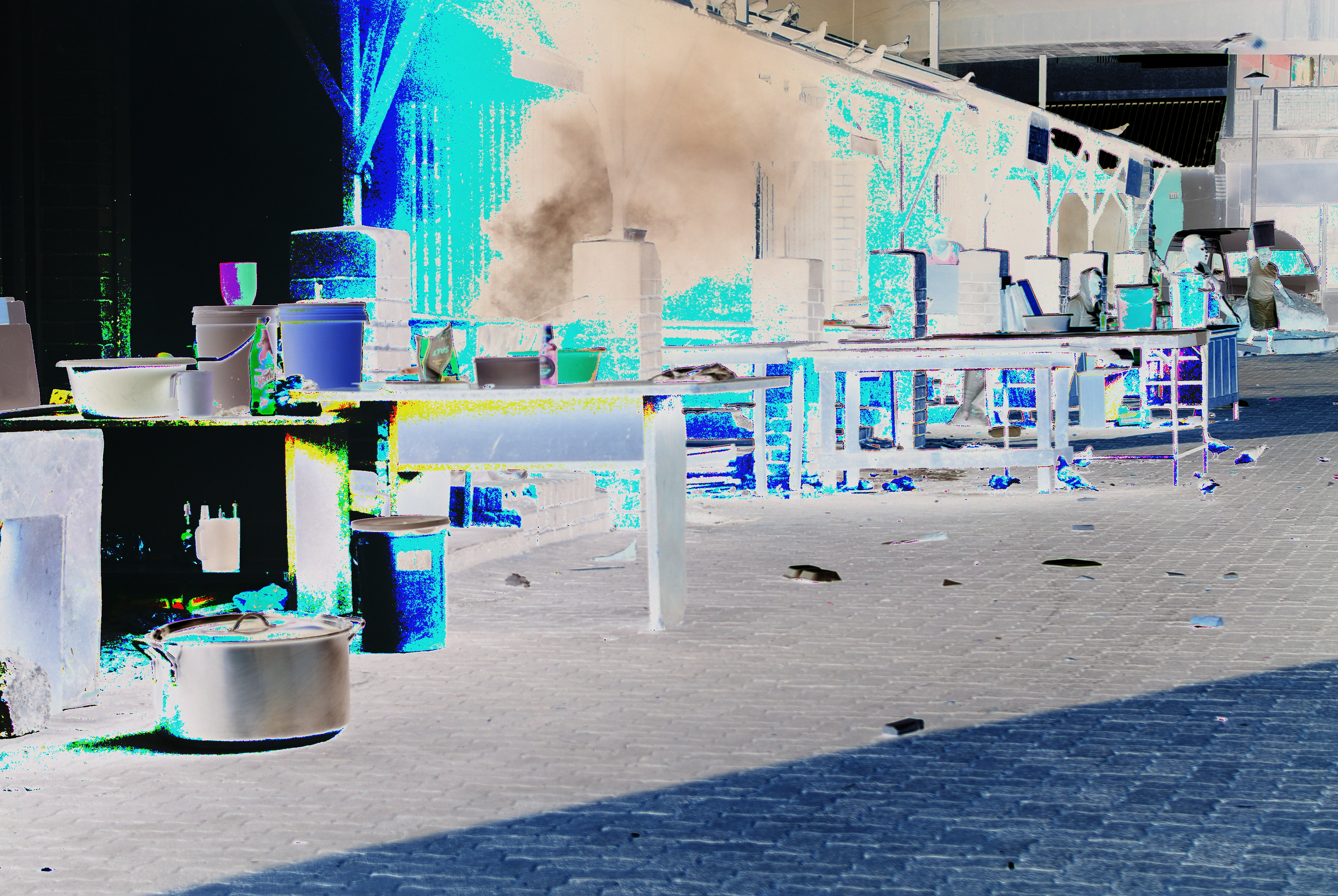 convert -solarize 10% IMGP8582.JPG IMGP8582_solarize_10.JPG