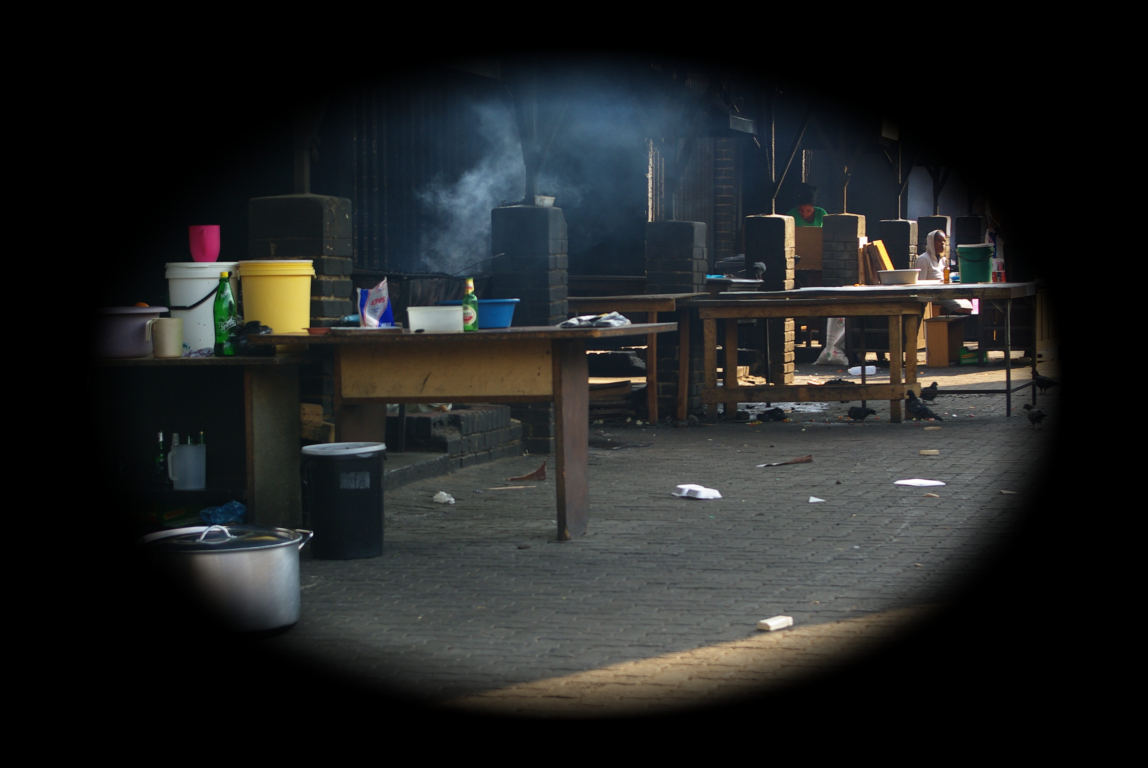 convert IMGP8582.JPG -background '#000' -vignette 100x300 IMGP8582_vignette_100x300.JPG