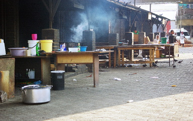 convert -emboss 10 IMGP8582.JPG IMGP8582_emboss.JPG